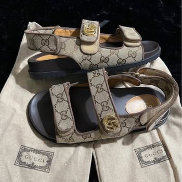 Gucci Slides - Picture 1 of 3